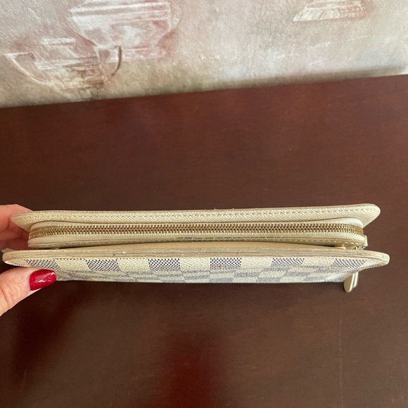 LOUIS VUITTON INSOLITE DAMIER AZUR LARGE WALLET - Picture 10 of 14